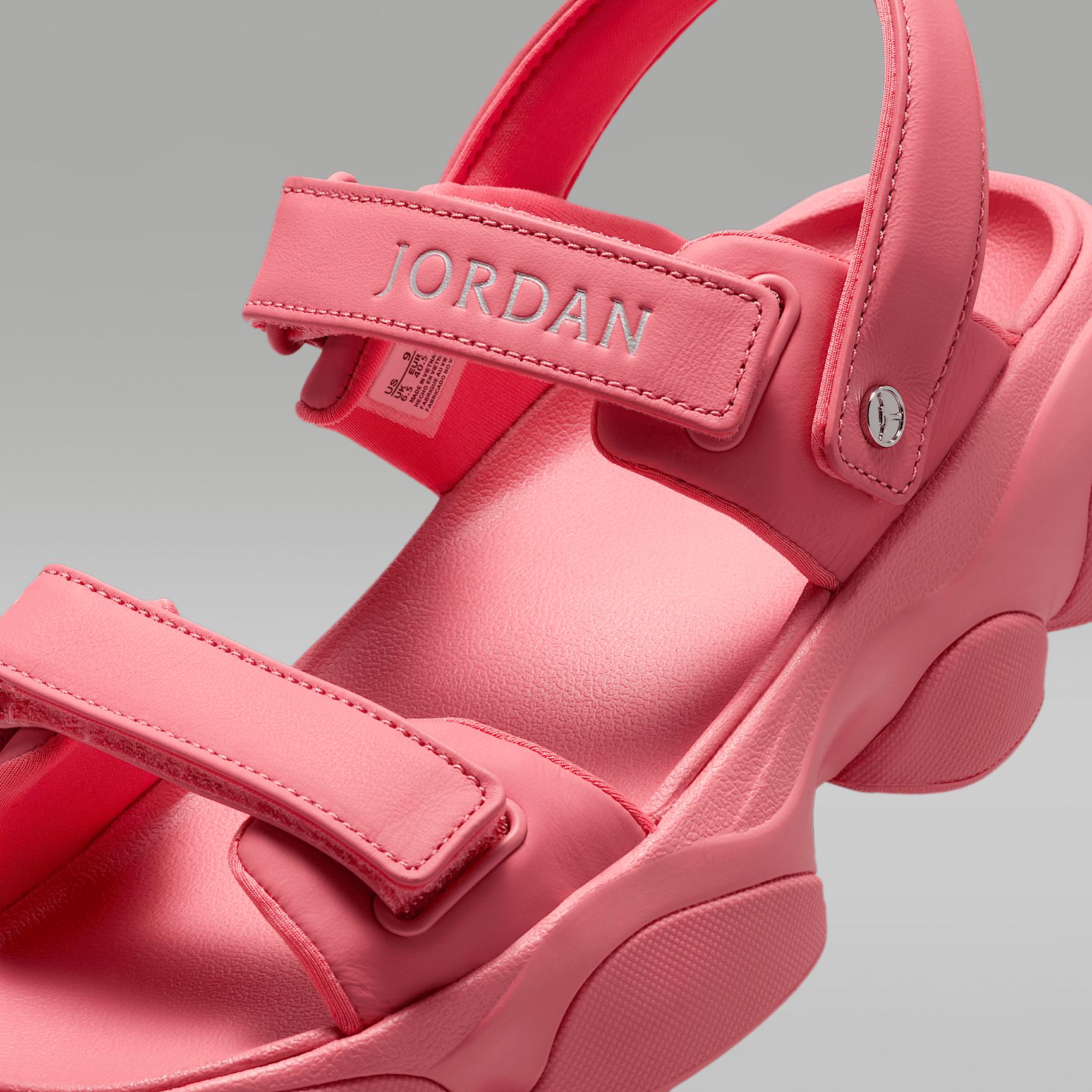 Jordan Deja Women's Sandals Product Image