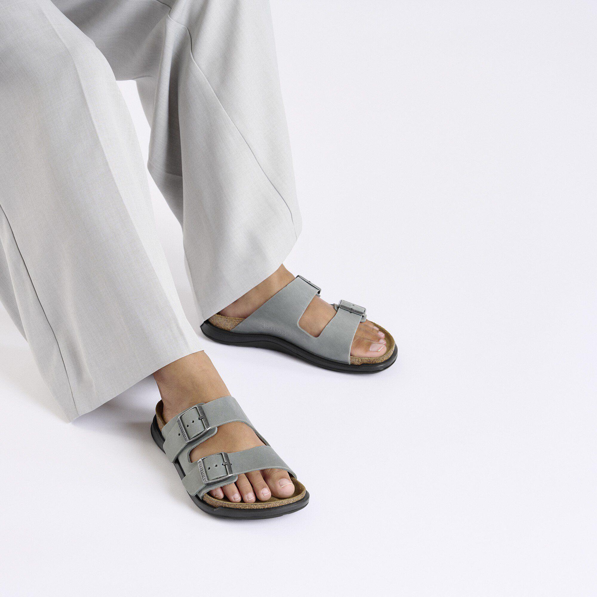 Arizona Crosstown Waxy Leather Product Image