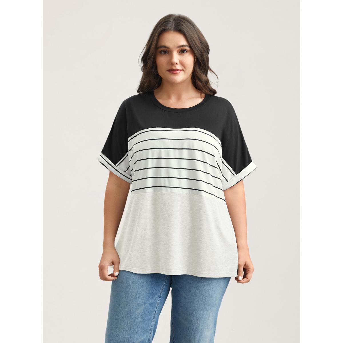 Plus Size Color-Block Stretchy Stripes T-Shirt Black Women Leisure Contrast Round Neck Casual T-shirts BloomChic 30/6X Product Image