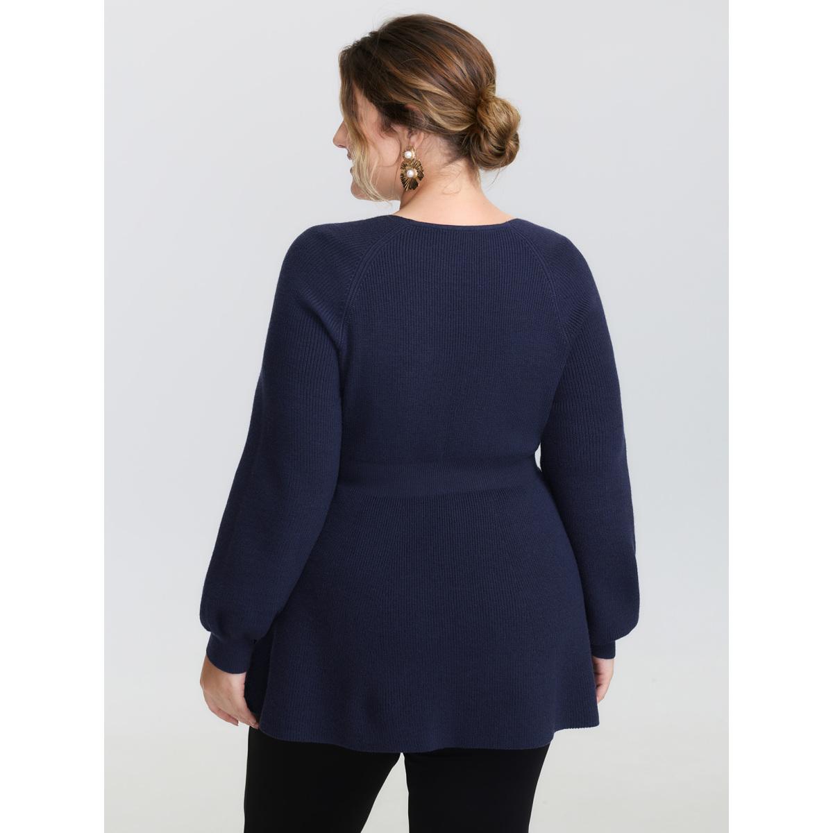 Plus Size Scoop Neck Cinched-Waist Textured Pullover Indigo Women Timeless Bodycon Long Sleeve Heart neckline Elegant Pullovers BloomChic 30/6X Product Image