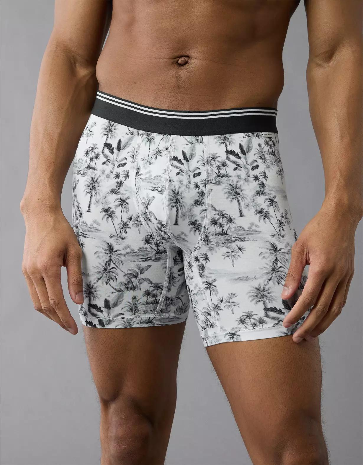 AEO Men's Snoopy Basketball 6" Ultra Soft Boxer Brief Product Image