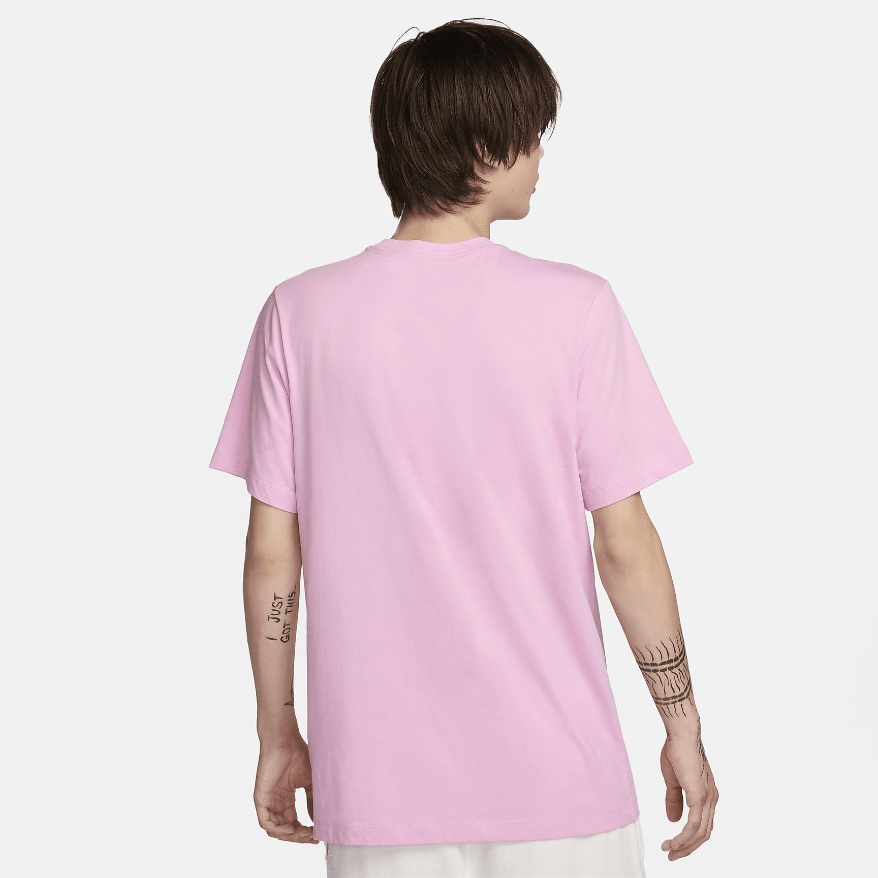 Nike Sportswear Club Men's T-Shirt Product Image