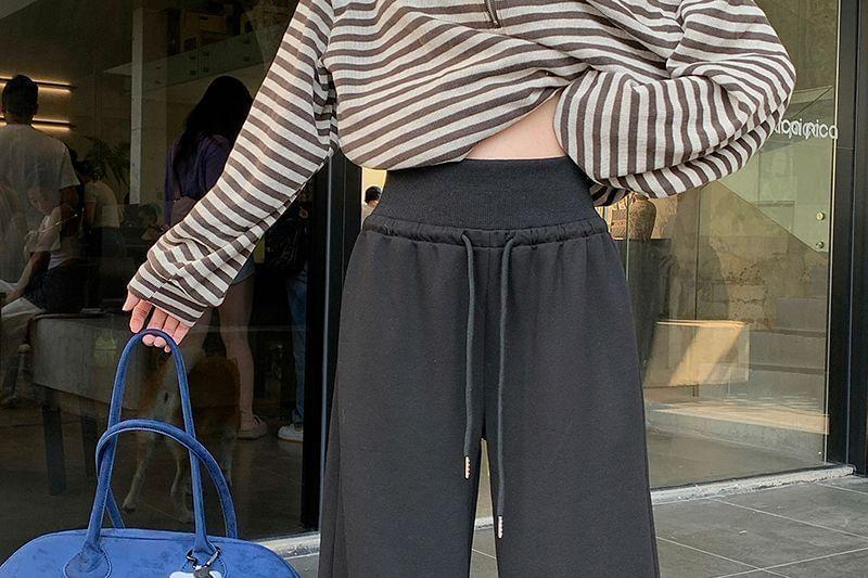 High Waist Plain Loose-Fit Wide-leg Sweatpants Product Image