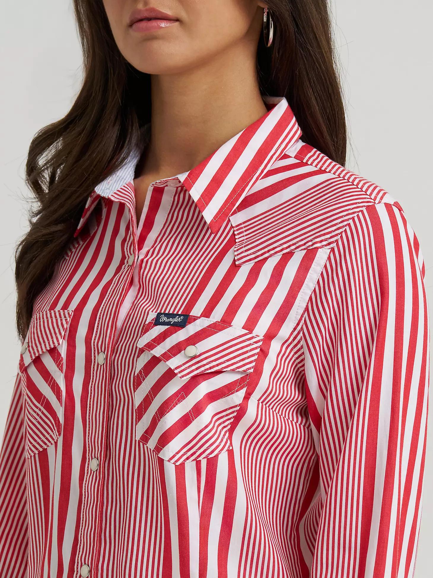 Women's Wrangler Olivia Western Slim Snap Shirt | Women's TOPS | Wrangler® Product Image