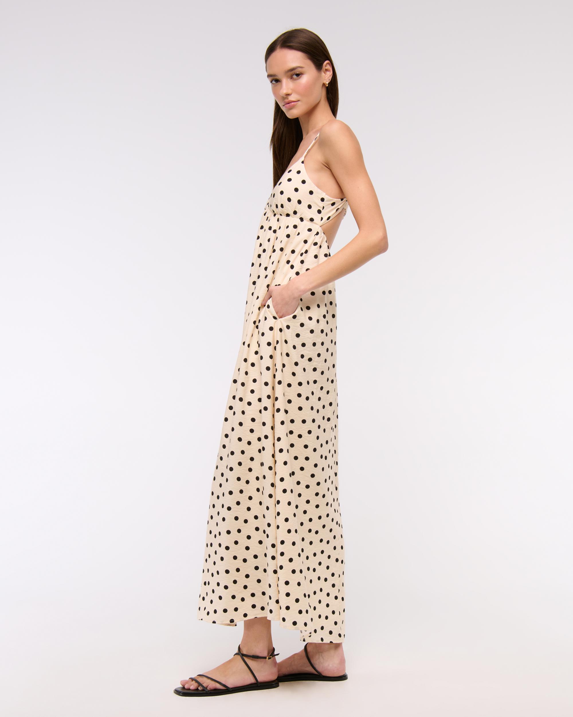 Bra-Free Clasp-Back Flowy Maxi Dress Product Image