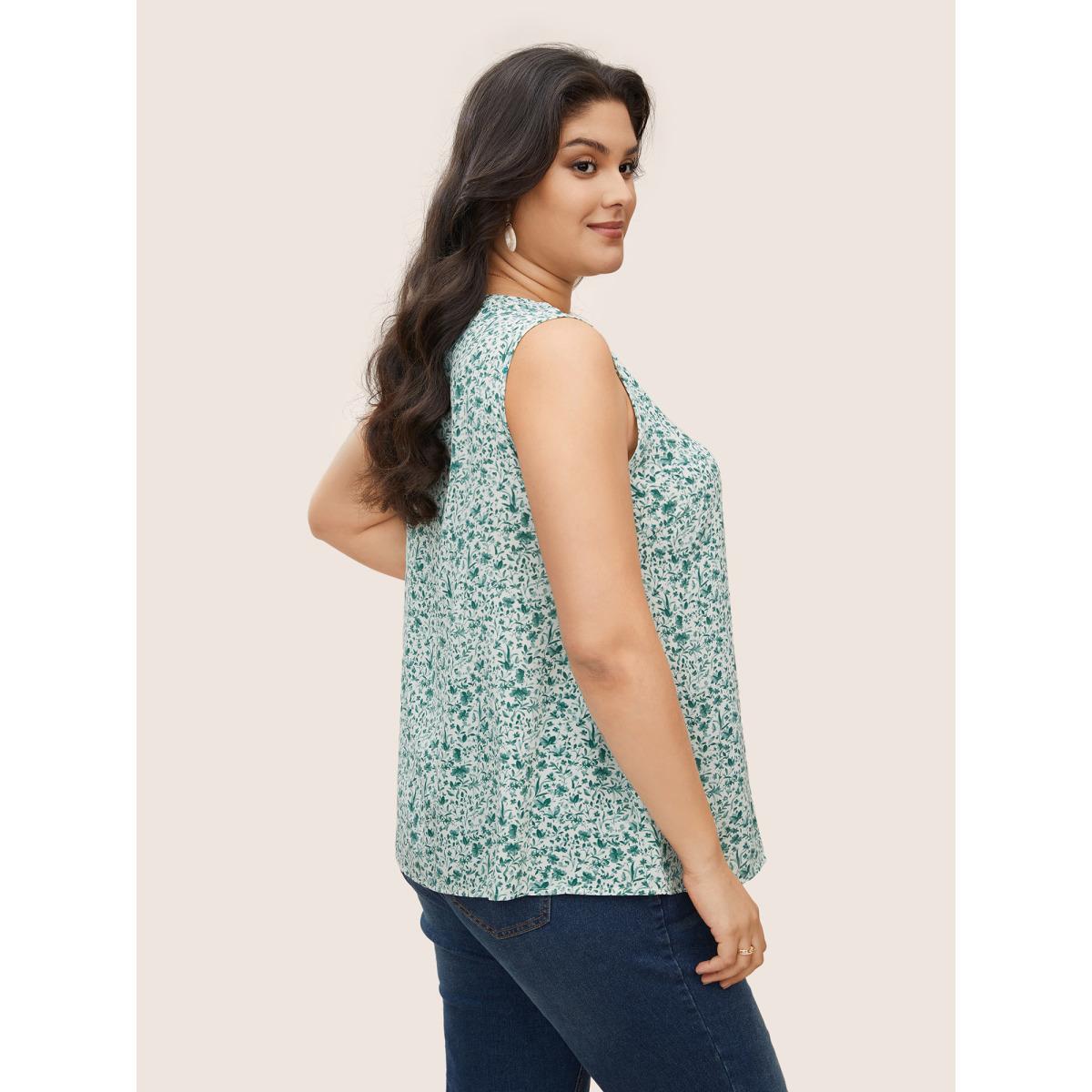 Plus Size Ditsy Floral Sleeveless Button Detail Tank Top Women SpringGreen Casual Button V-neck Everyday Tank Tops Camis BloomChic 28/5X Product Image