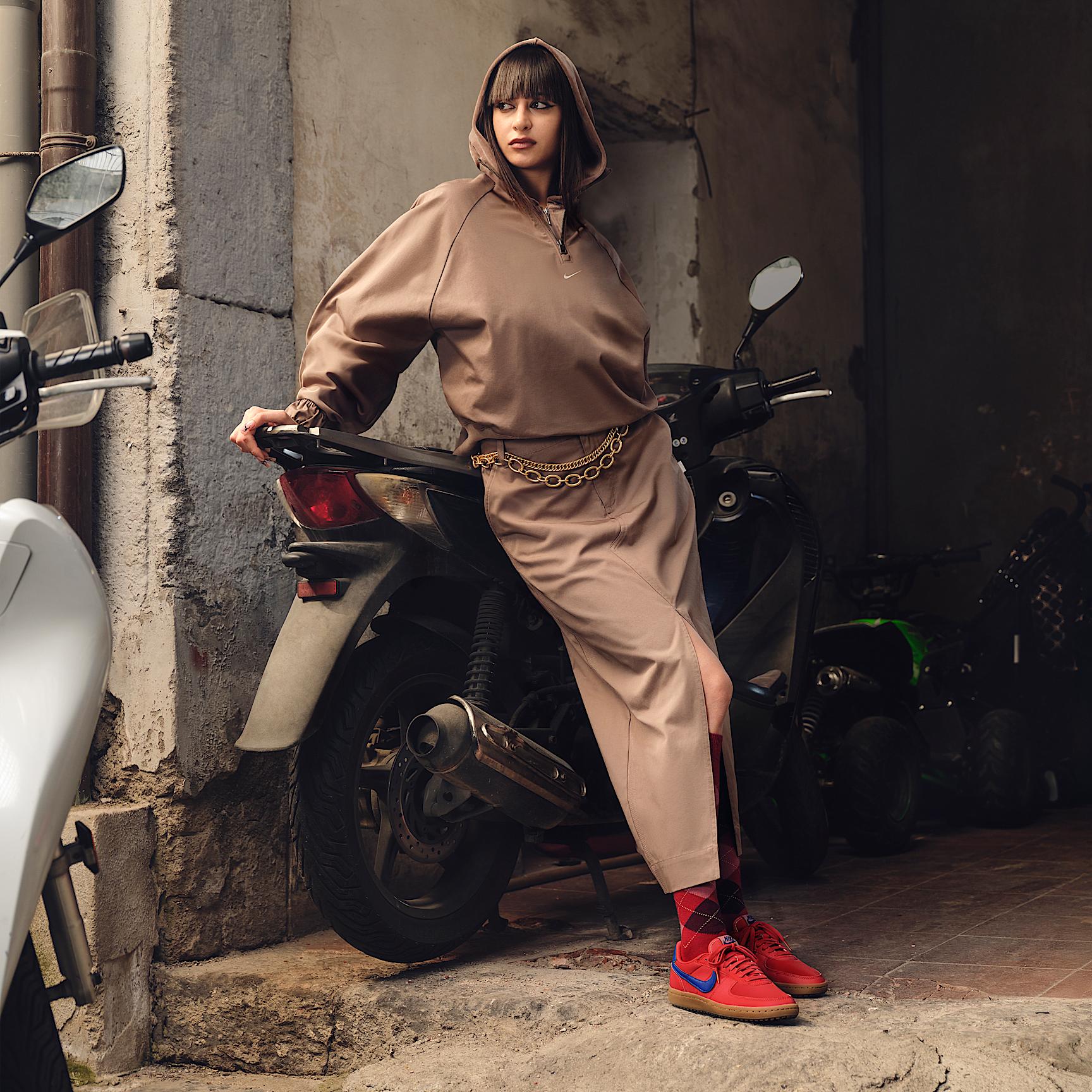 Nike Sportswear Collection Women's Oversized Twill 1/4-Zip Top Product Image