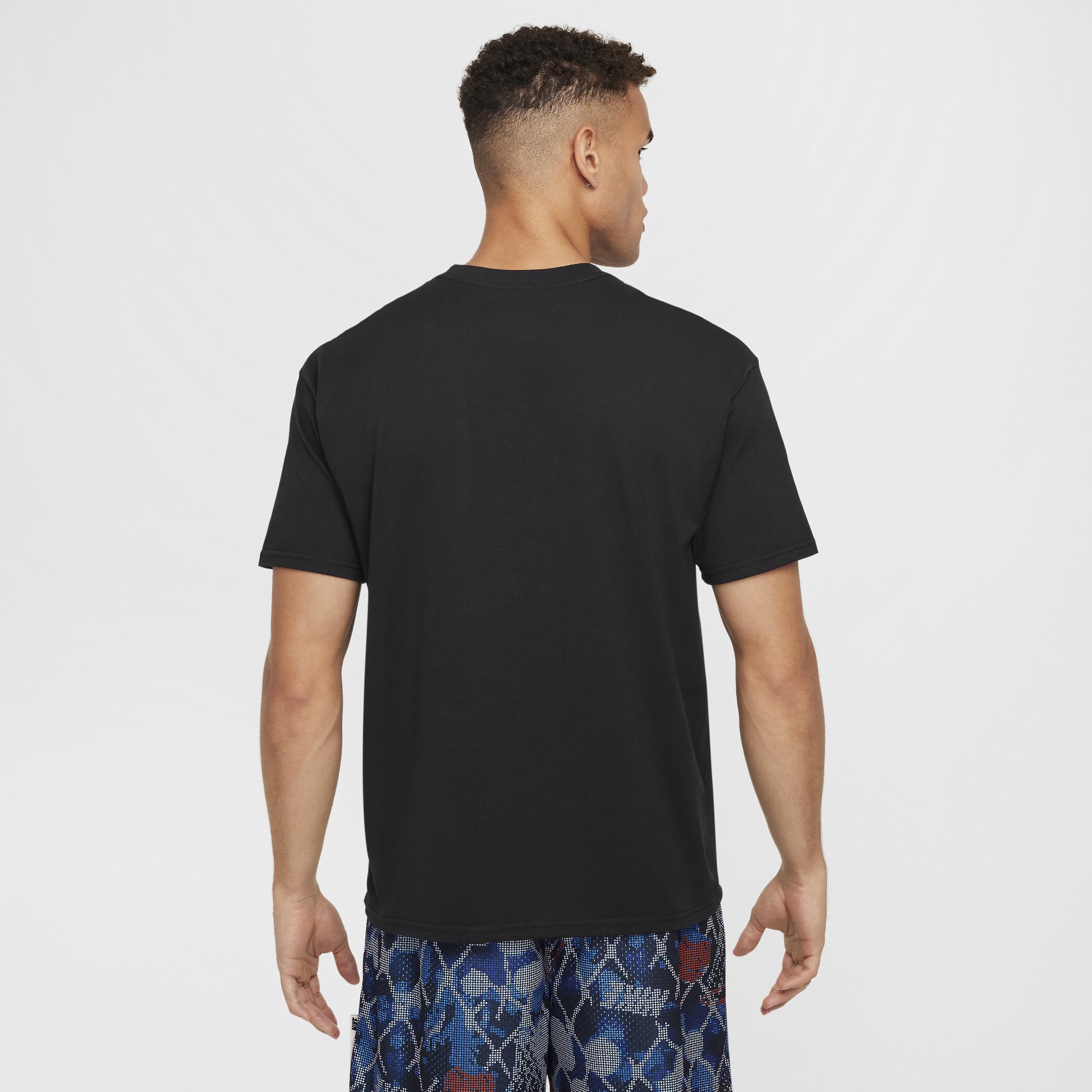 Nike Men's Max90 Basketball T-Shirt Product Image