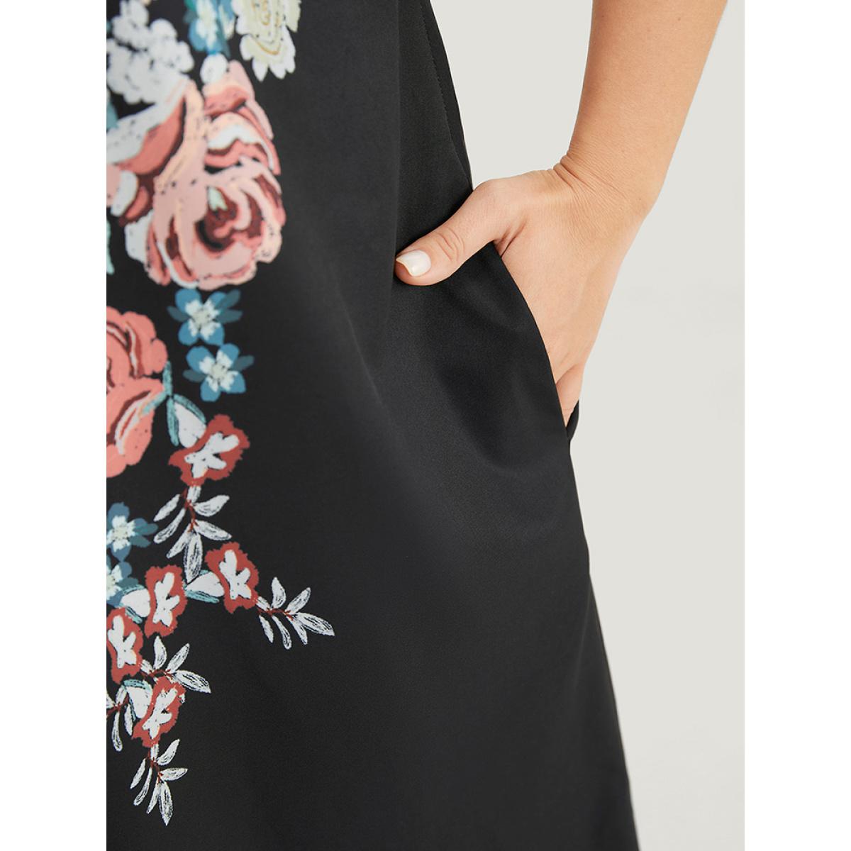 Plus Size Bandana Pocket Round Neck Batwing Sleeve Dress BlackFlower Women Vacation Printed Round Neck Cap Sleeve Curvy Knee Dress BloomChic 26/4X Product Image