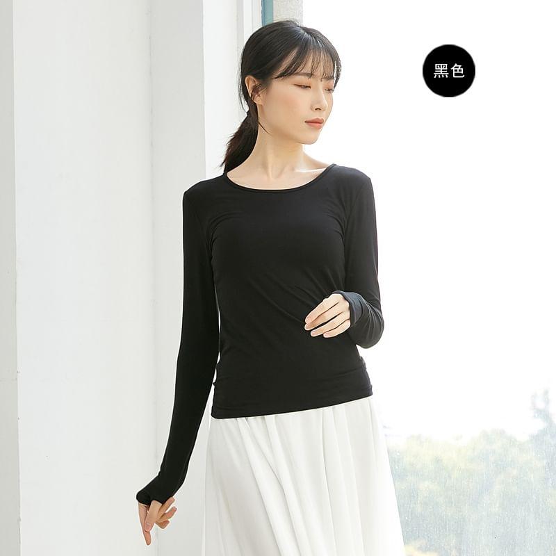 Long-Sleeve Crew Neck Plain Dance T-Shirt Product Image