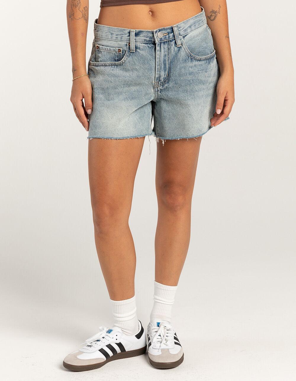 RSQ Womens Low Rise Baggy Carpenter Shorts - LIGHT WASH Product Image