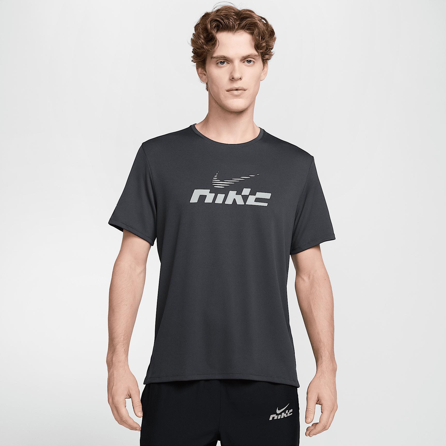 Nike Miler Flash Men's Dri-FIT UV Short-Sleeve Running Top Product Image