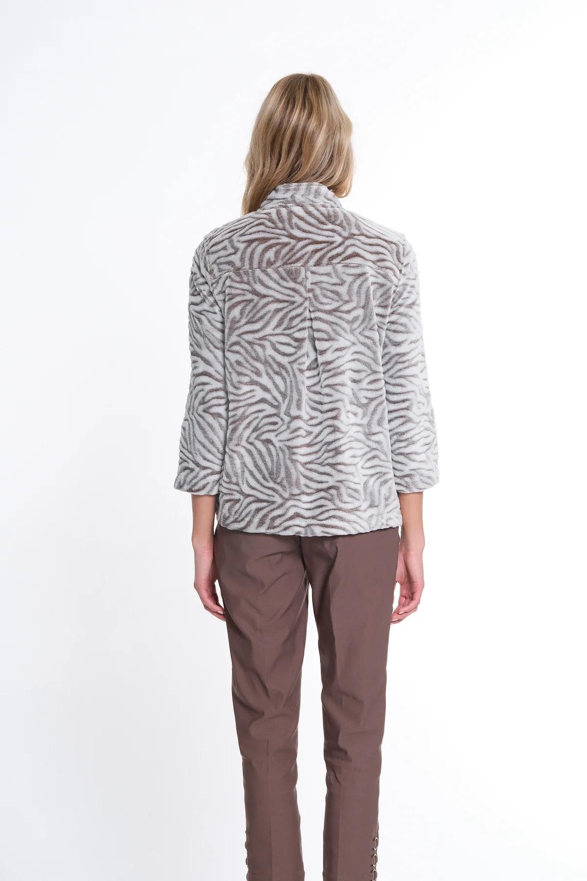 Pull on ankle w/real frt & bk pockets Product Image