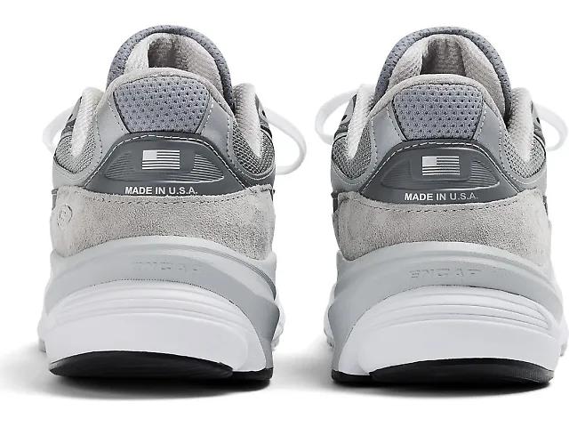 Men's | New Balance 990 v6 Product Image