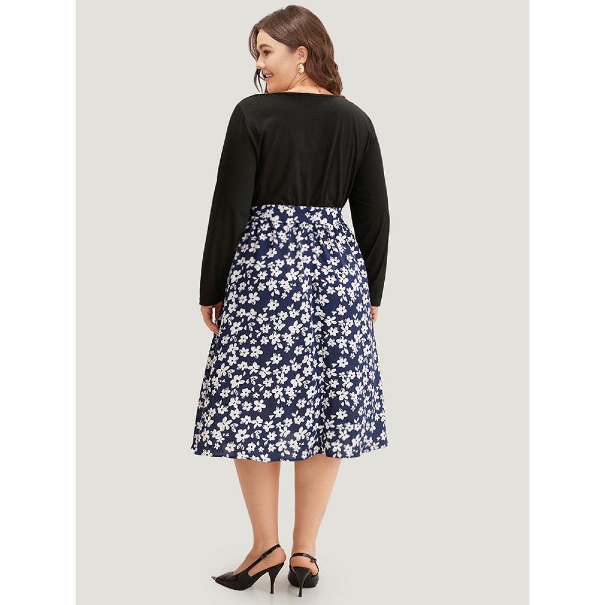 Plus Size Silhouette Floral Print Belted Button Detail Dress Navy Women Office Printed V-neck Long Sleeve Curvy Midi Dress BloomChic 10/M Product Image