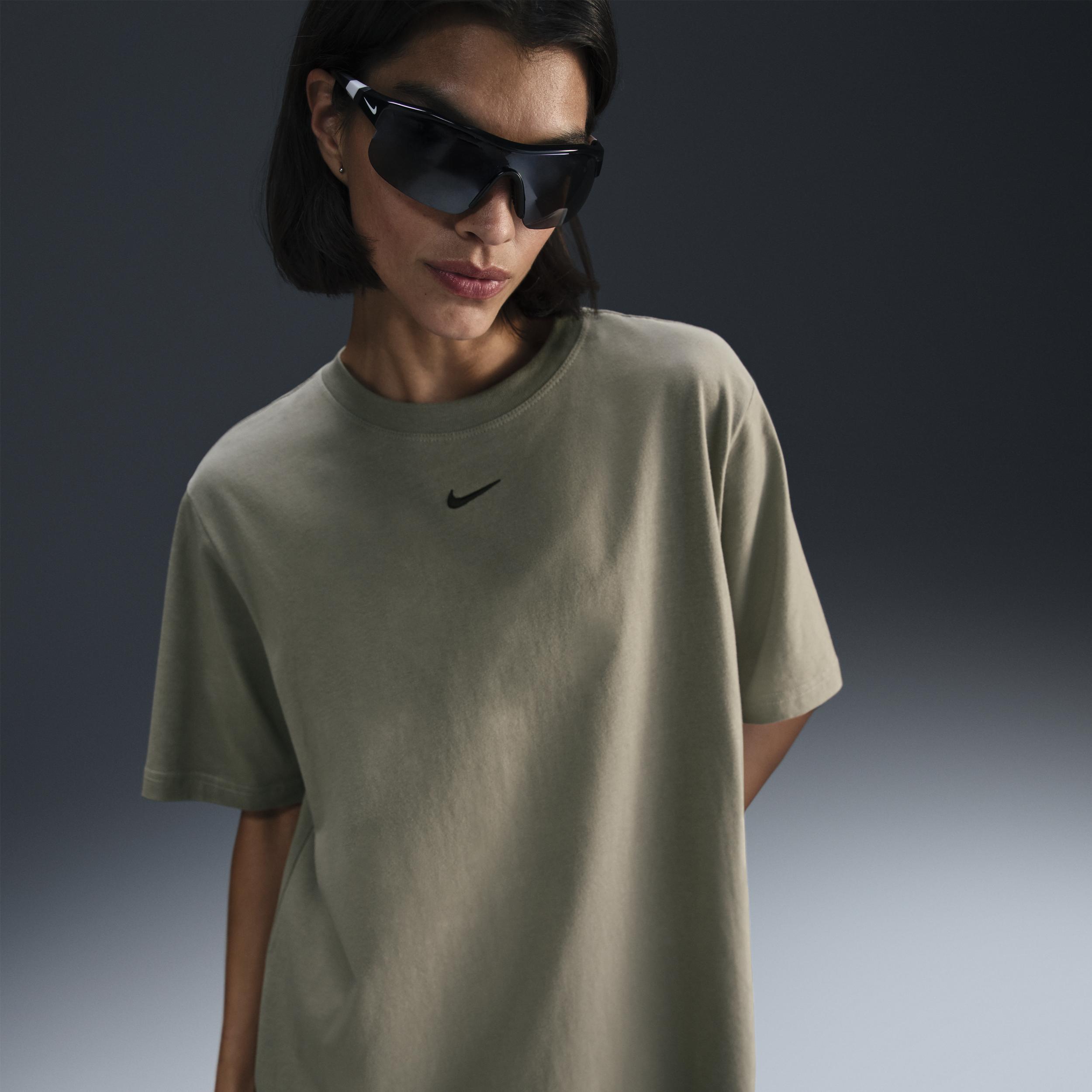 Women's Nike Sportswear Essential T-Shirt Product Image