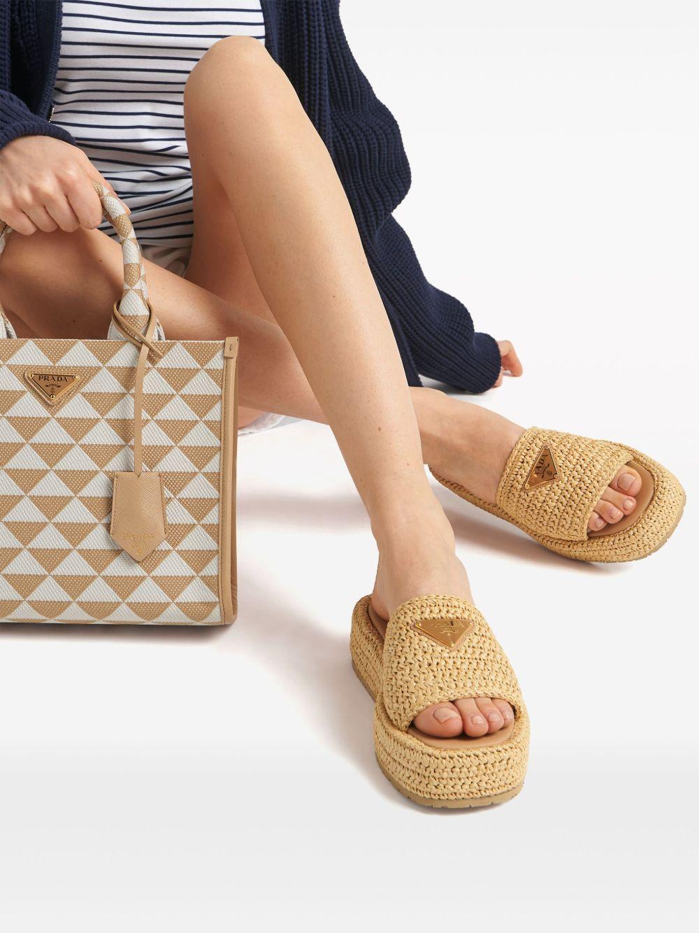 logo-plaque woven-raffia sandals Product Image