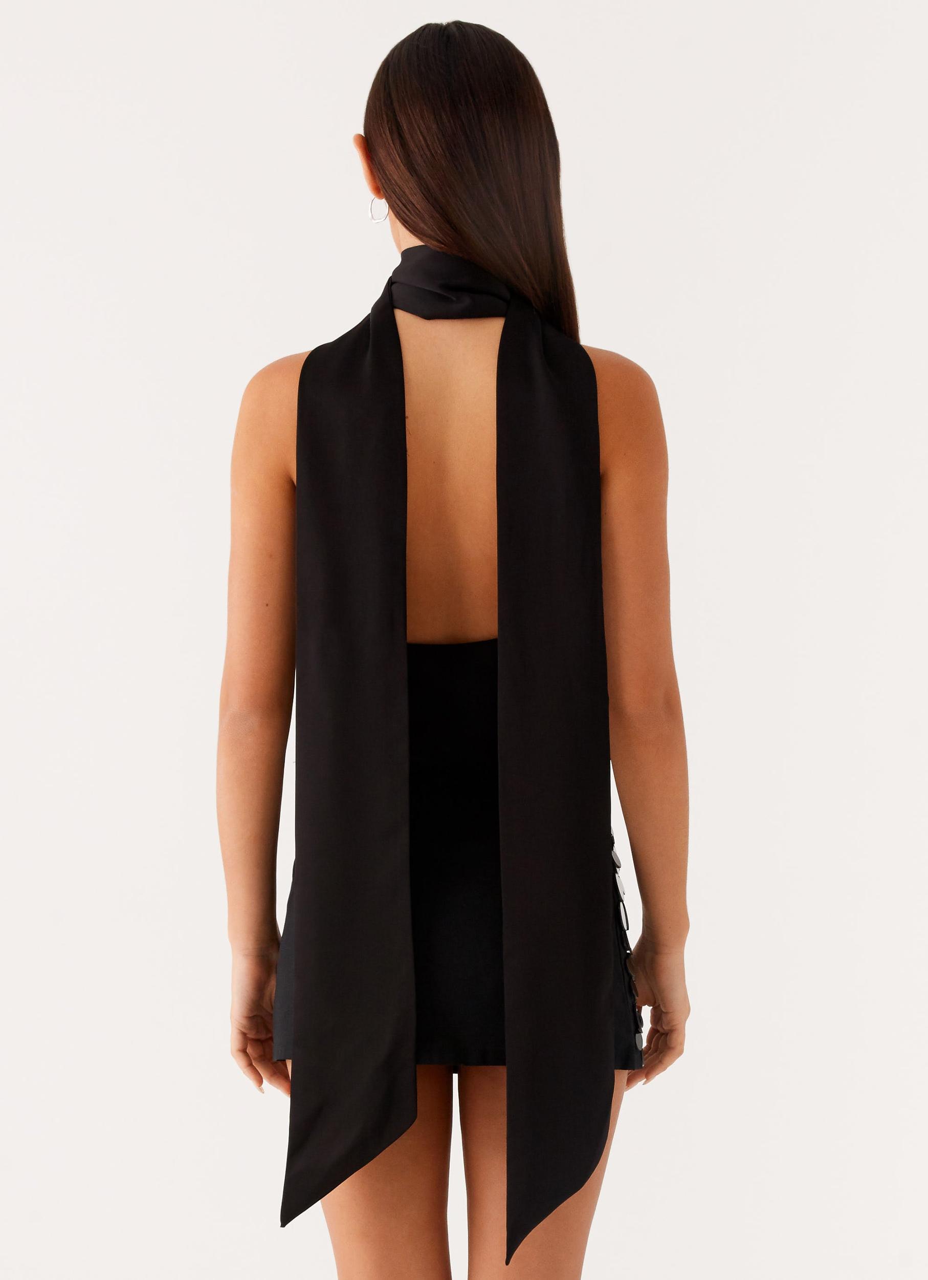 Catching Feelings Top - Black Product Image