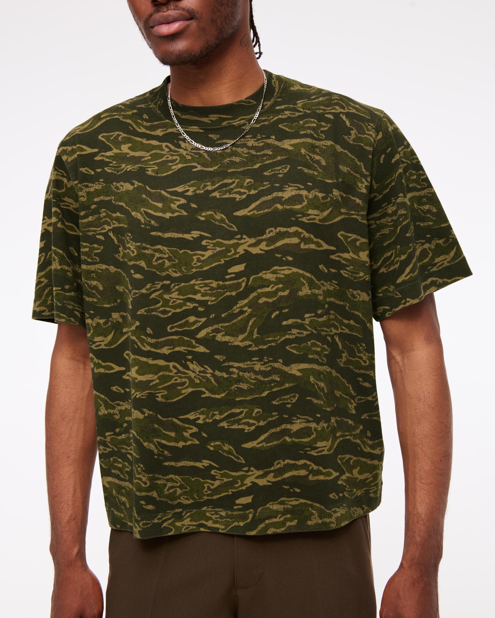 Premium Heavyweight Cropped Tee Product Image