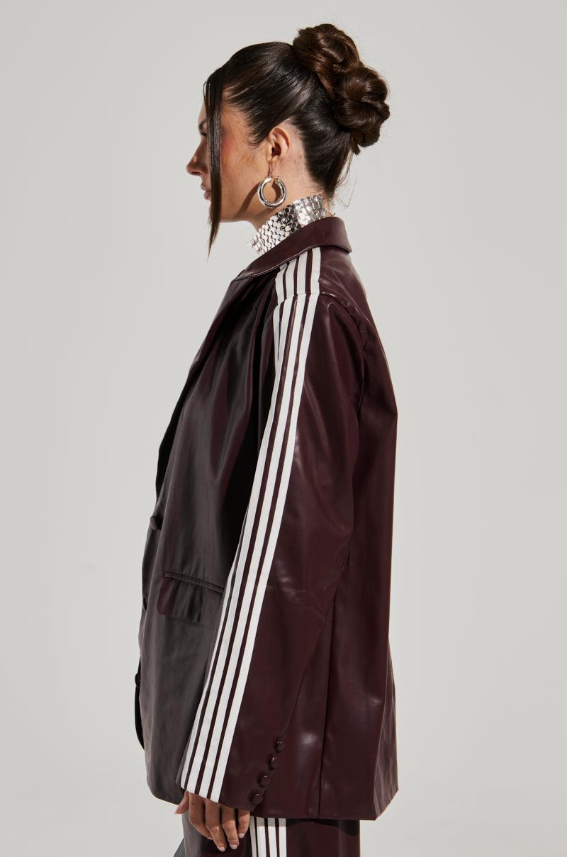 DAYTIME LOVIN OVERSIZED BLAZER IN BURGUNDY Product Image