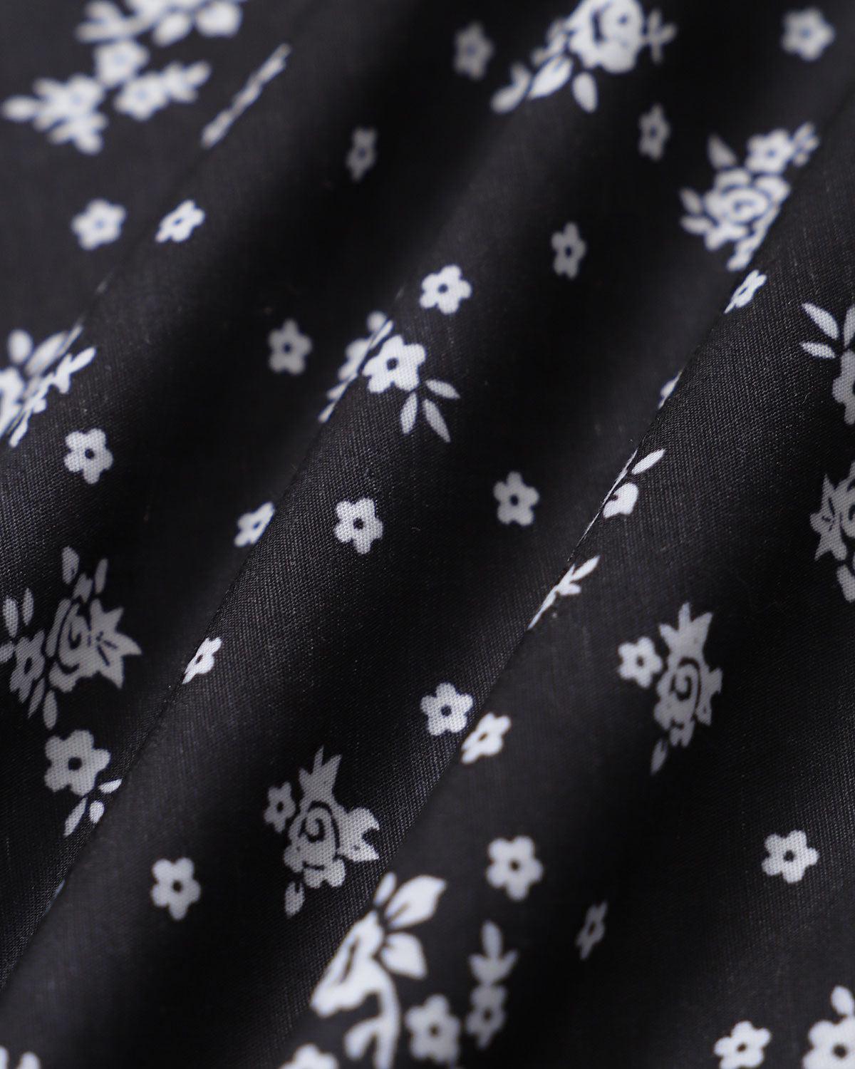 Black Floral Scoop Neck Blouse Product Image