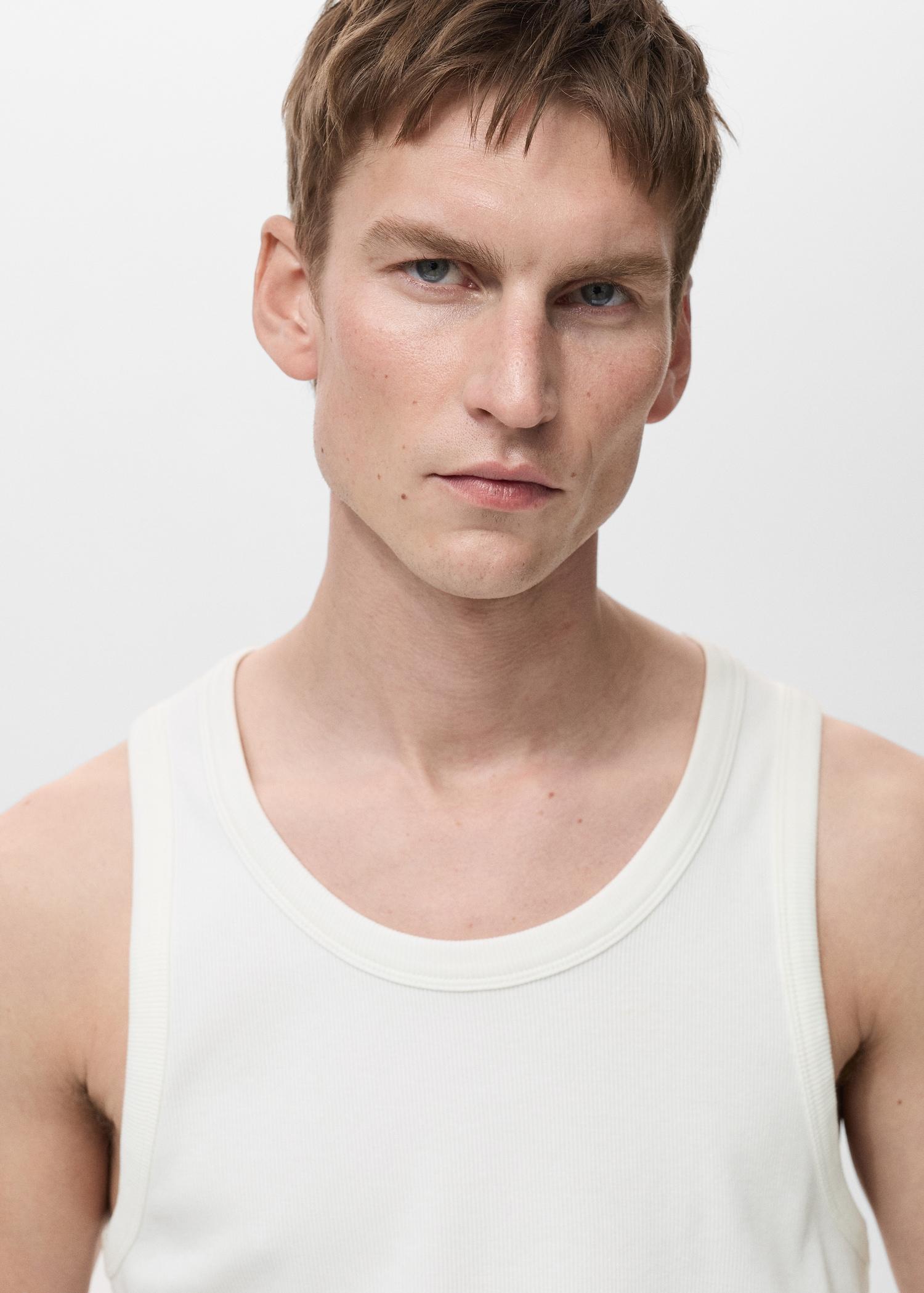 Slim-fit ribbed tank top - Men | MANGO USA Product Image