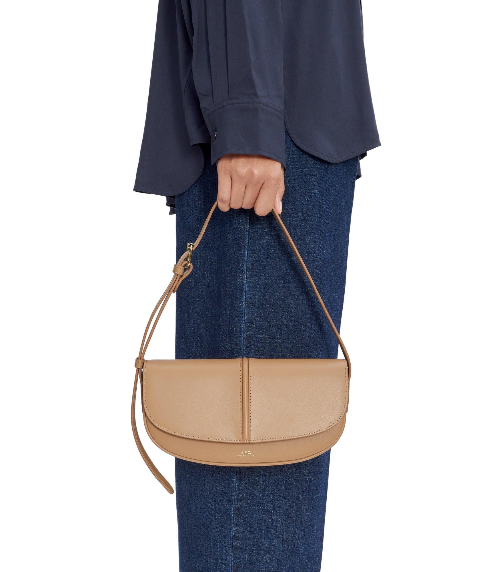 Betty Shoulder bag Female Product Image