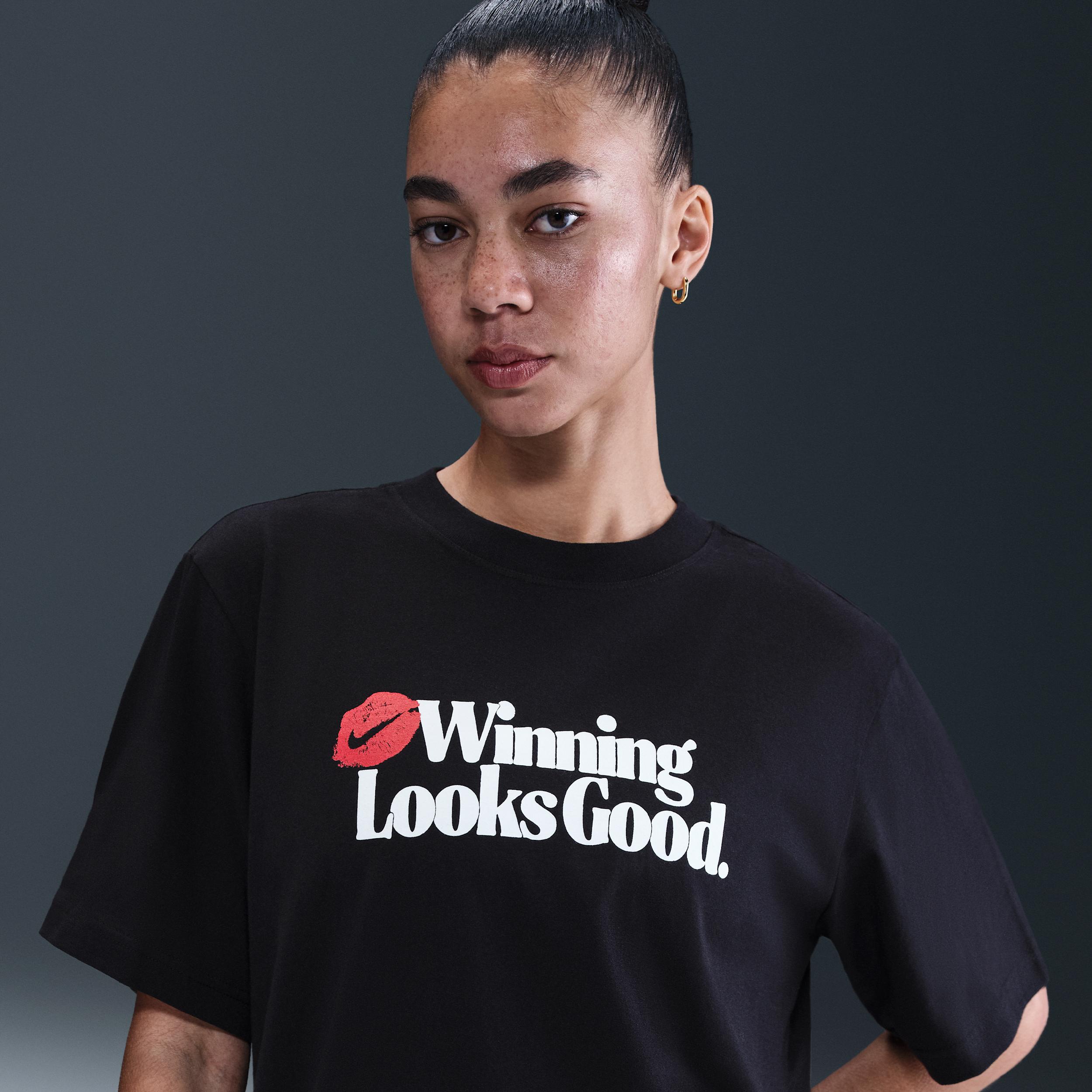 Nike Essential Women's T-Shirt Product Image