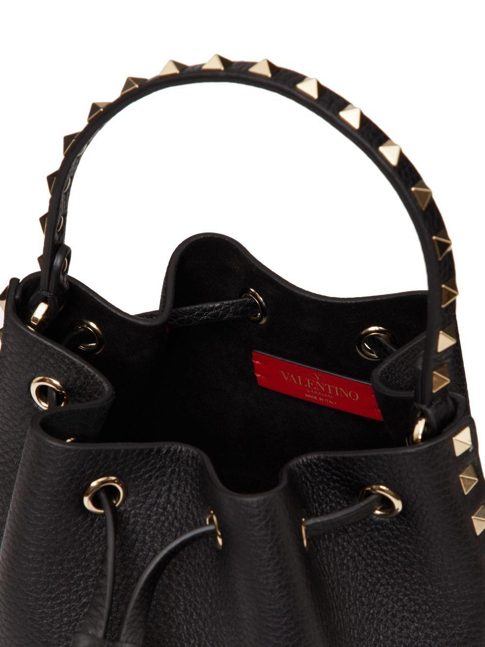Rockstud leather bucket bag Product Image
