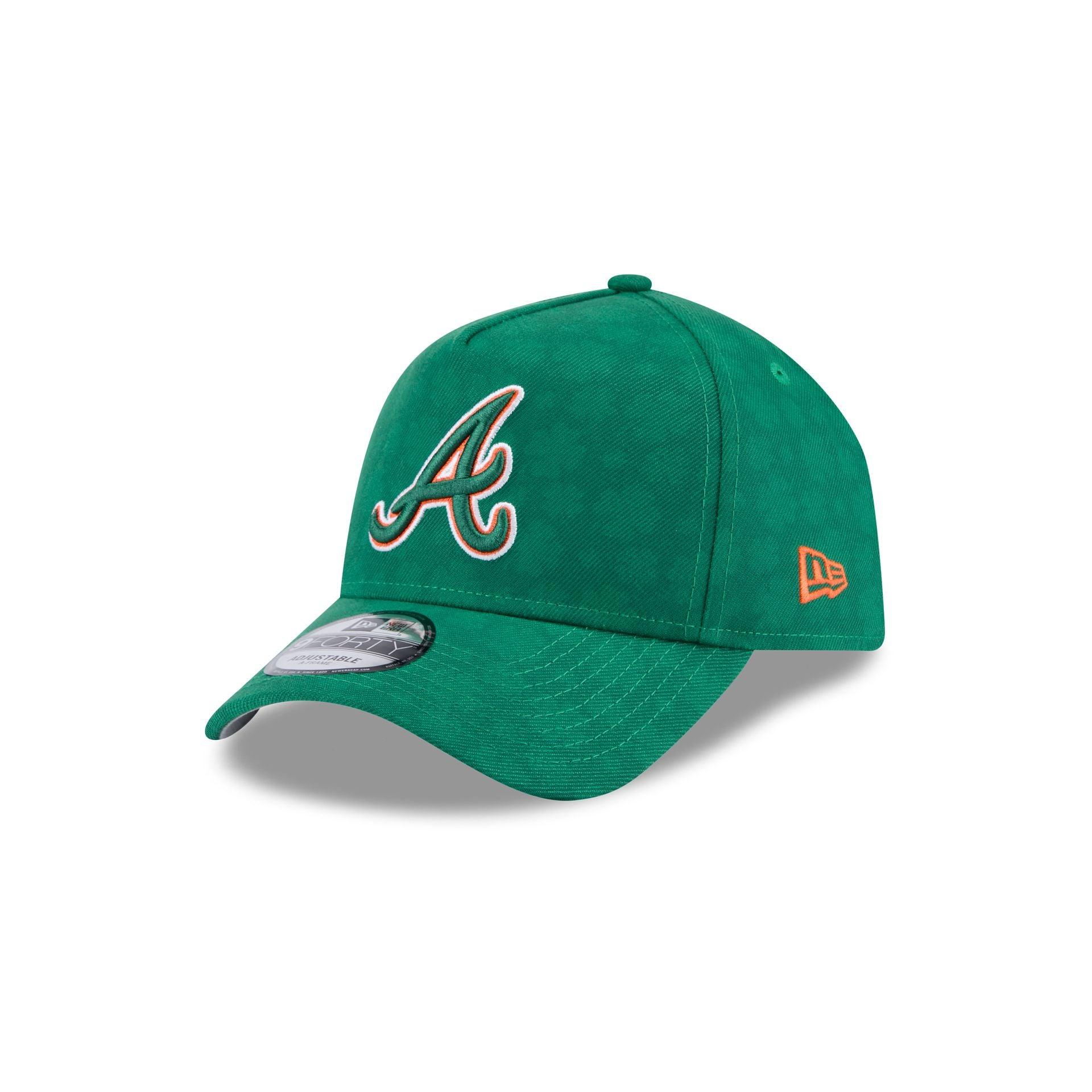 Atlanta Braves St. Patrick's Day 2025 9FORTY A-Frame Snapback Hat Male Product Image