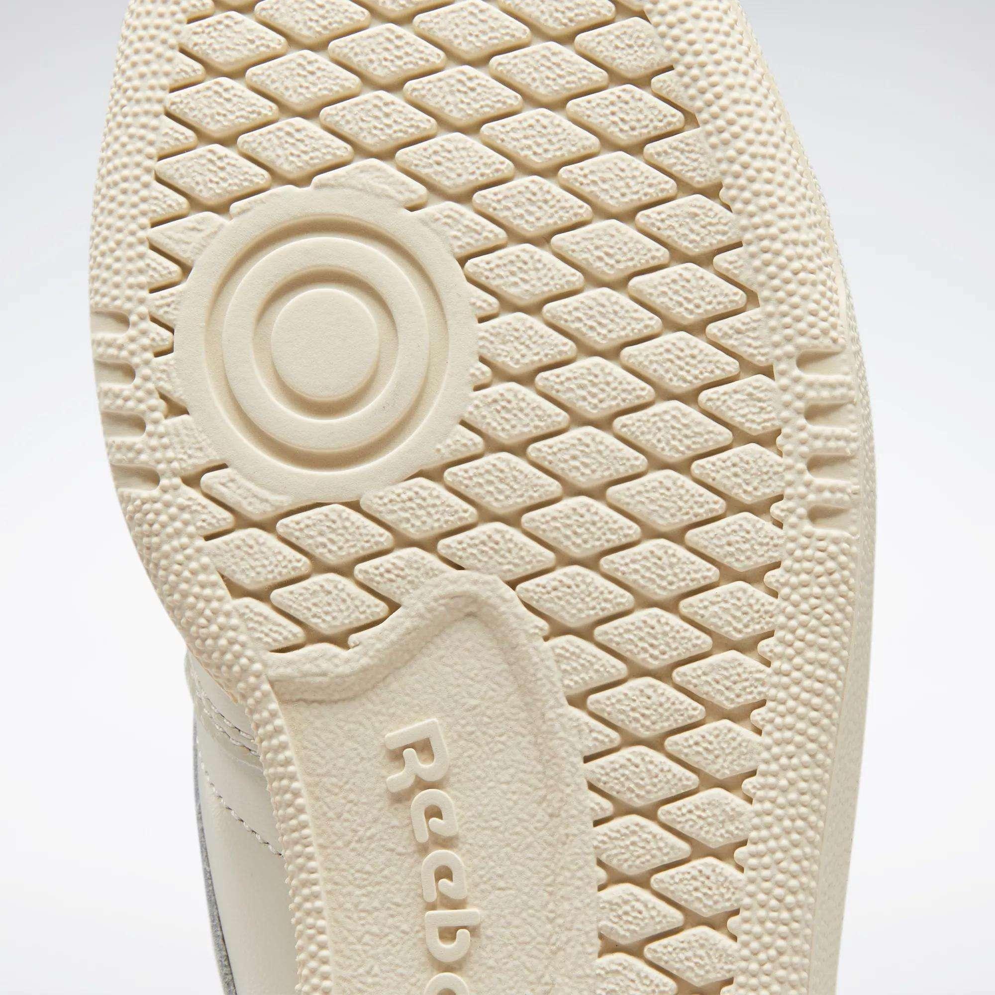 Women's Club C 85 Vintage Shoes Female Product Image