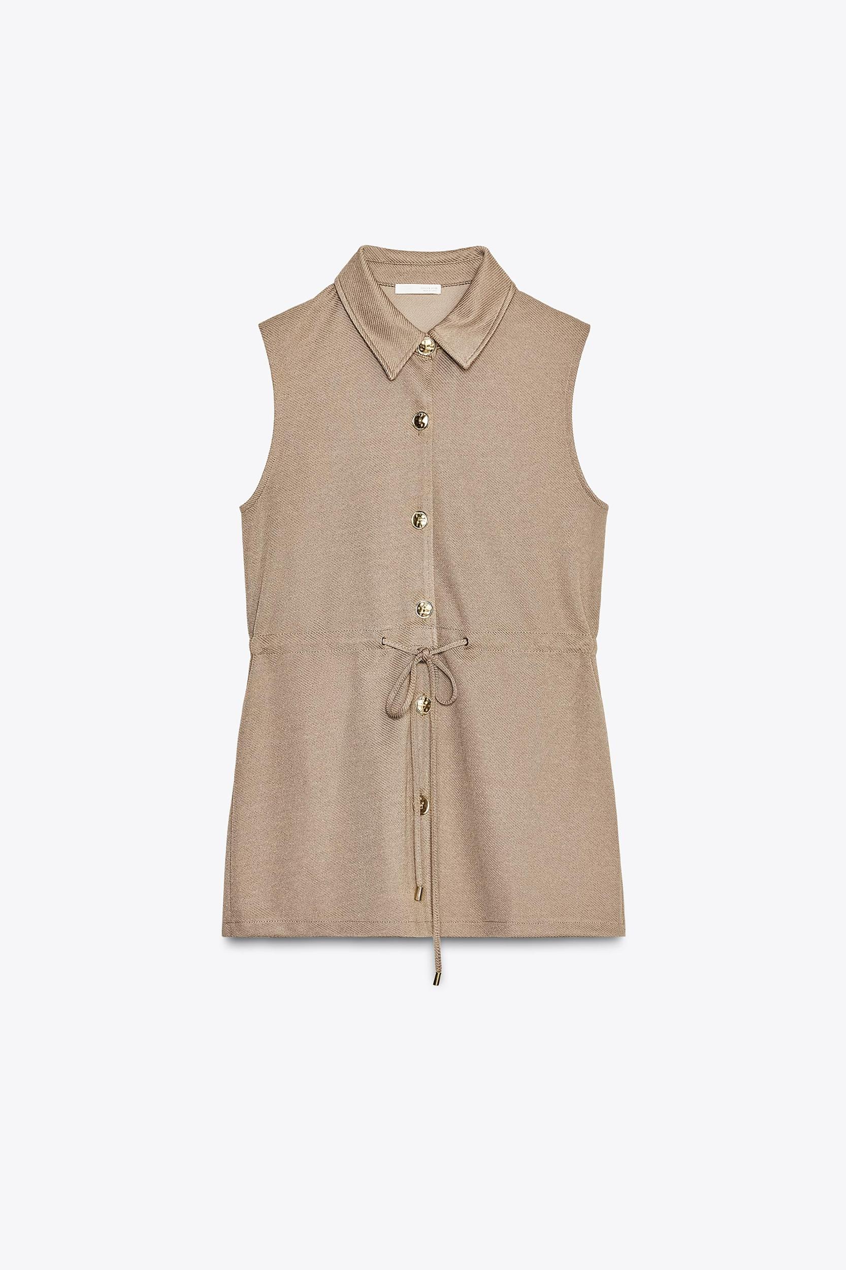 TWILL BUTTON VEST Product Image