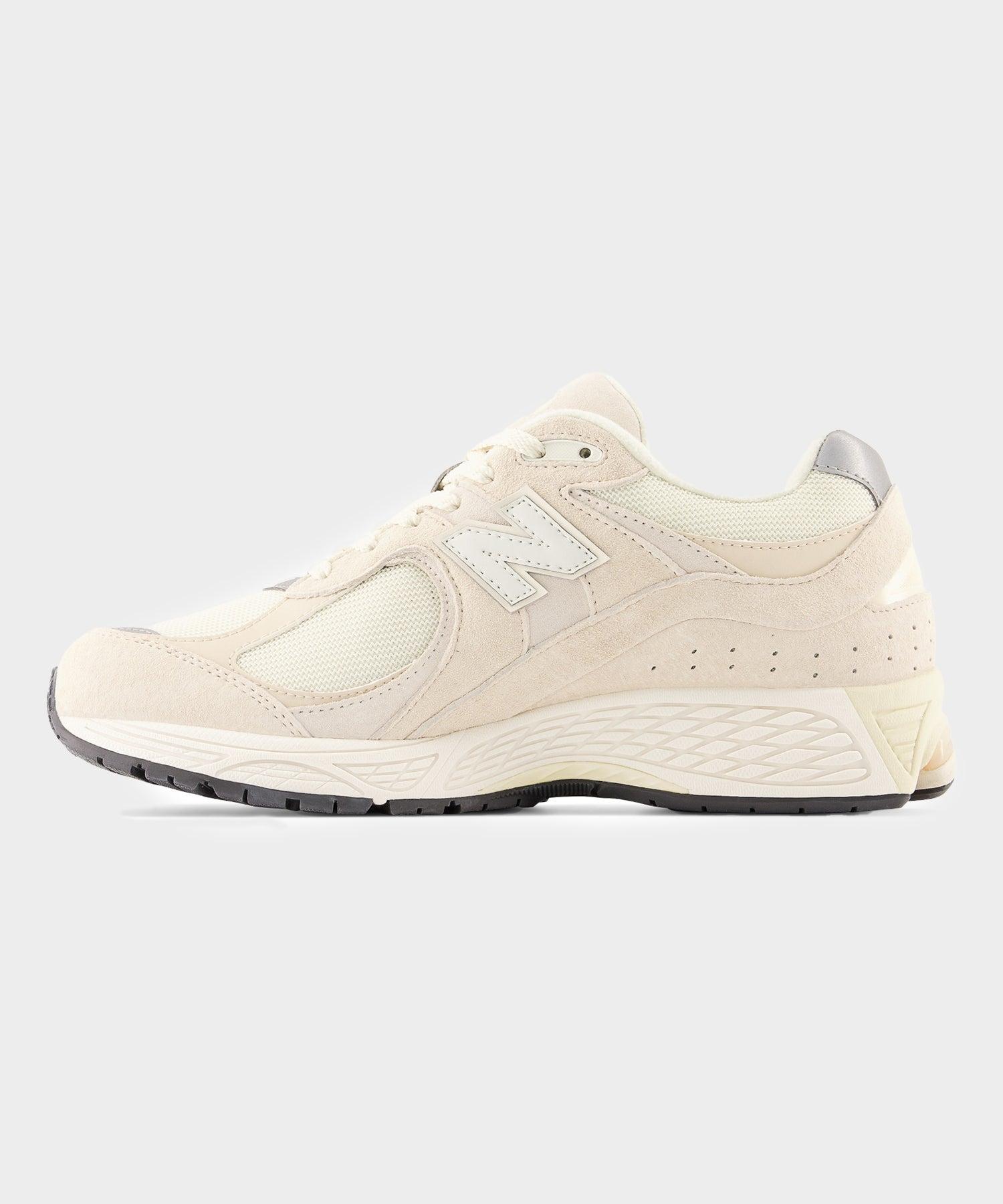 New Balance 2002R Sneaker Product Image