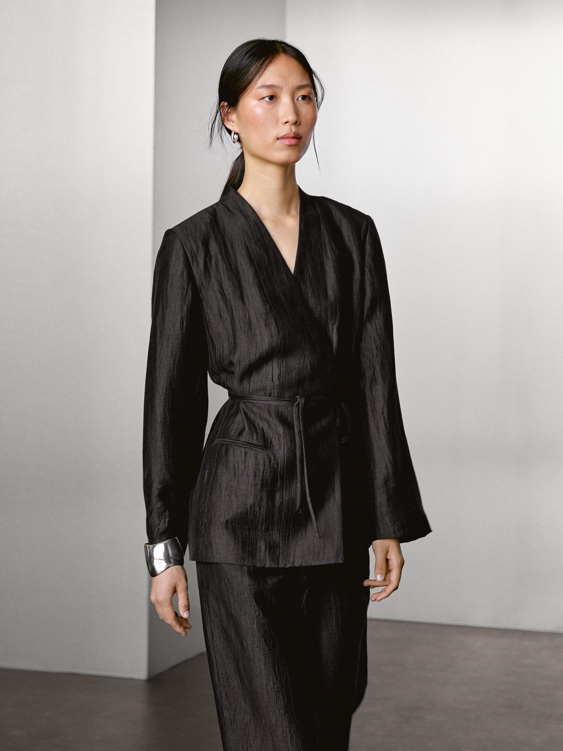 Linen blend palazzo trousers with darts Product Image