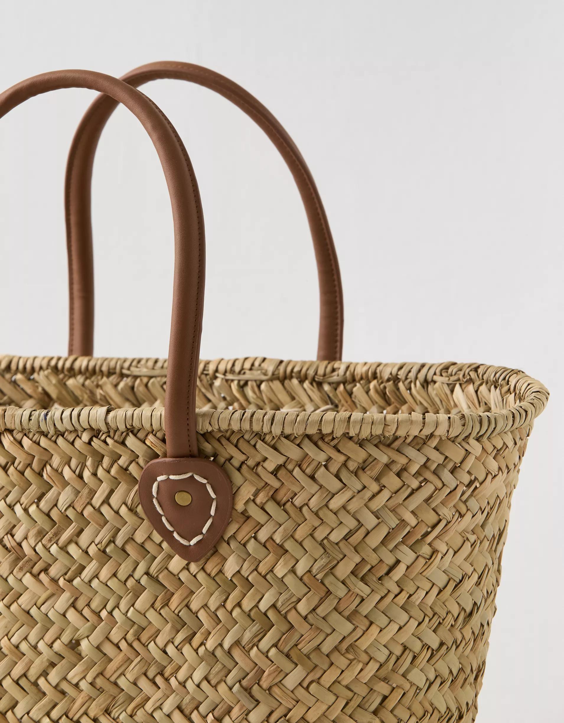 Aerie Oversized Woven Straw Bag Product Image