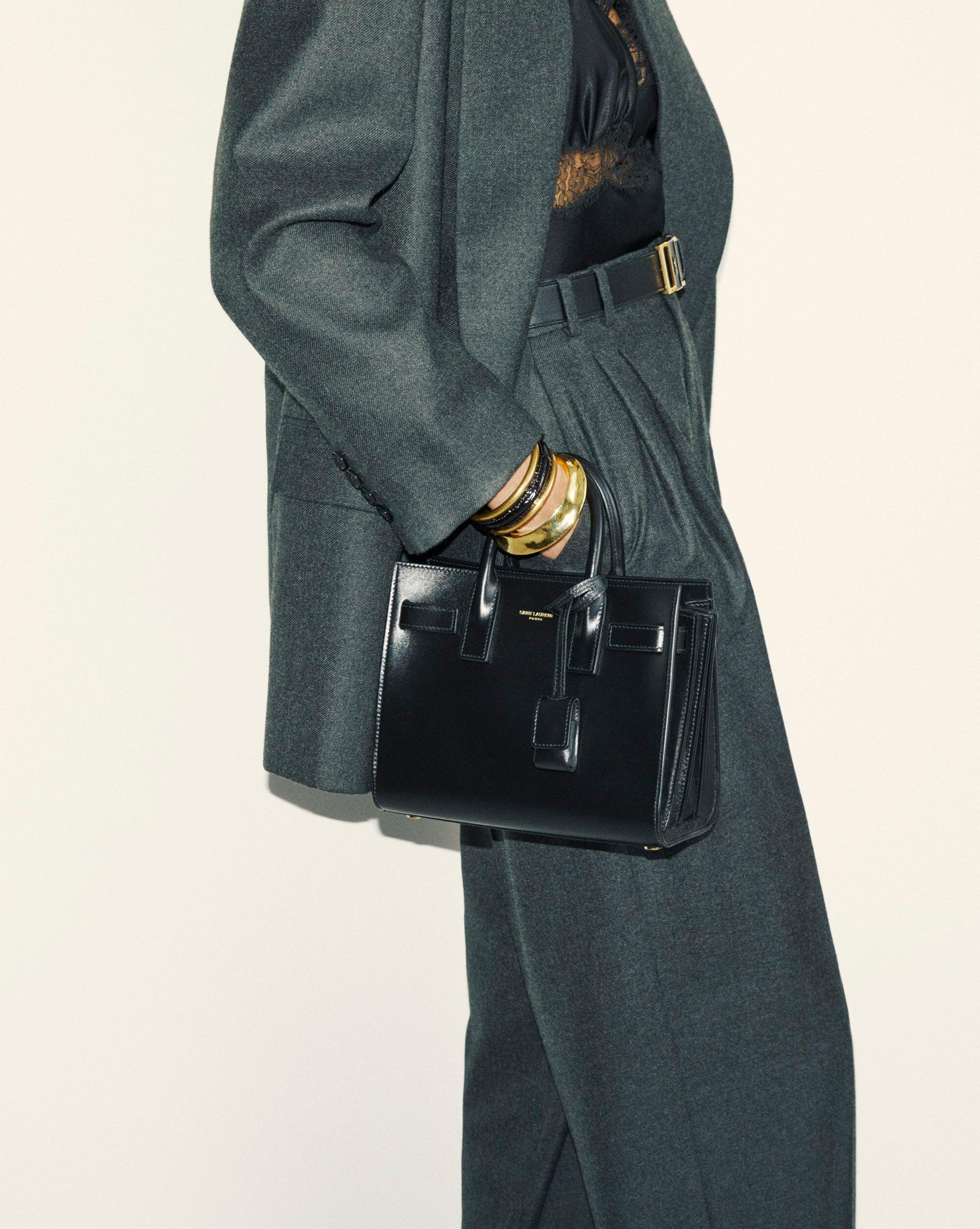 SAC DE JOUR IN SMOOTH LEATHER - NANO Product Image