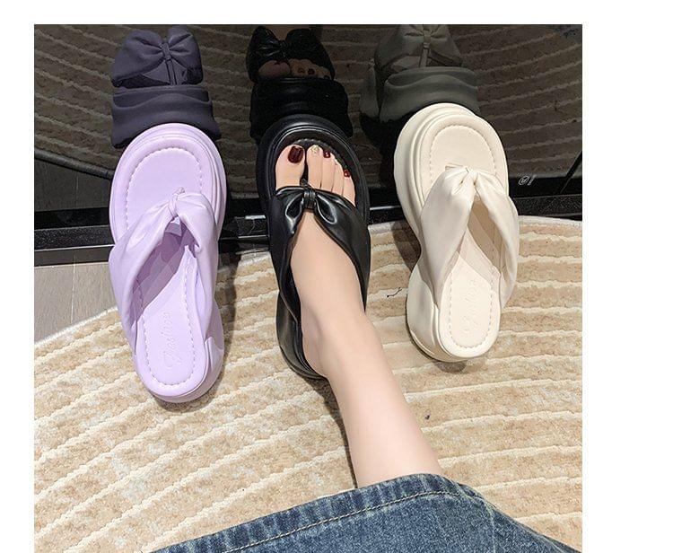 Platform Thong Slide Sandals Product Image