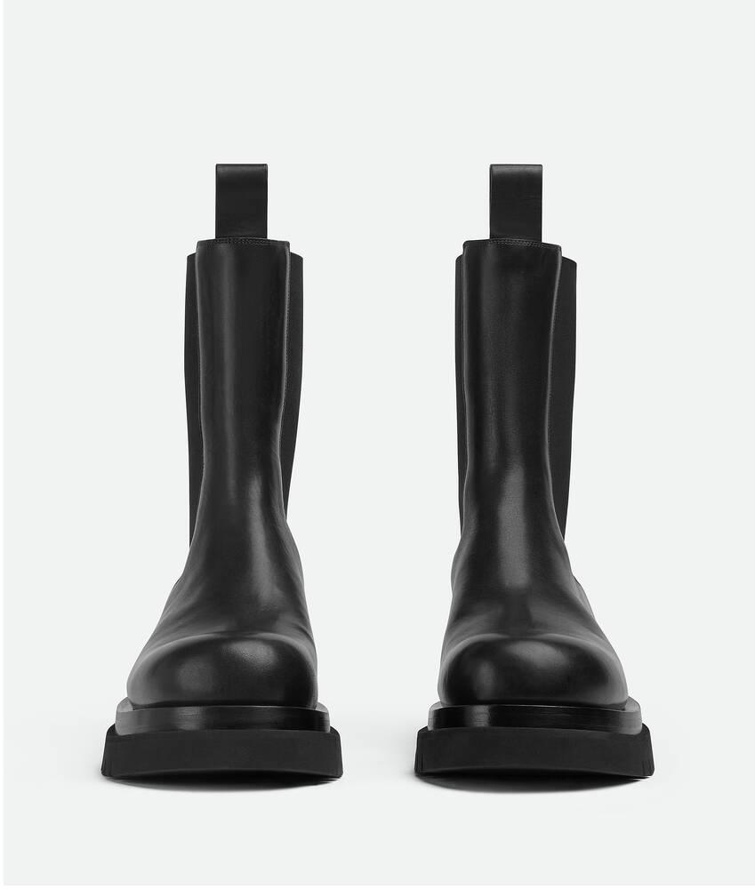 Men's Lug Chelsea Boot in Nero Product Image