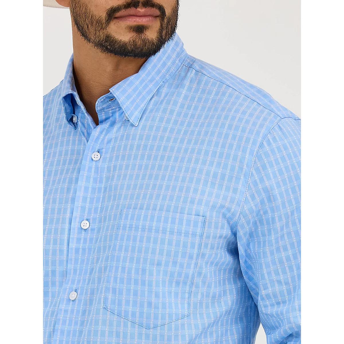 Men's Cody Johnson One Pocket Button Down Shirt in Ceramic Print Product Image