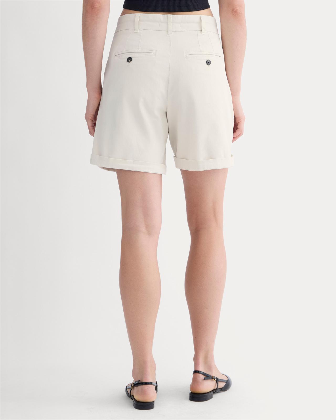 The Pleated Chino Short Product Image