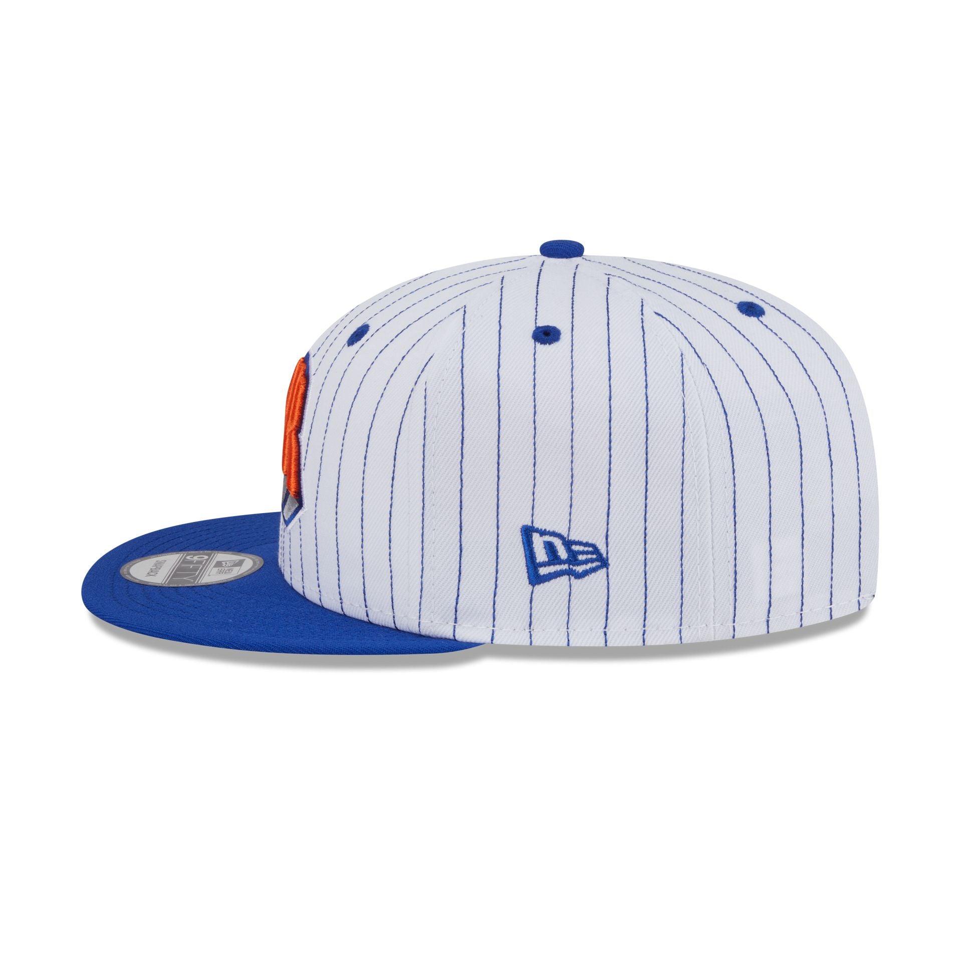 New York Knicks Deceptor Pinstripe 9FIFTY Snapback Hat Male Product Image