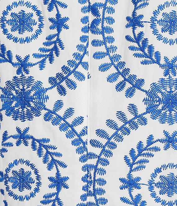 Jessica Howard Embroidered Split V-Neckline 3/4 Sleeve Shift Dress Product Image