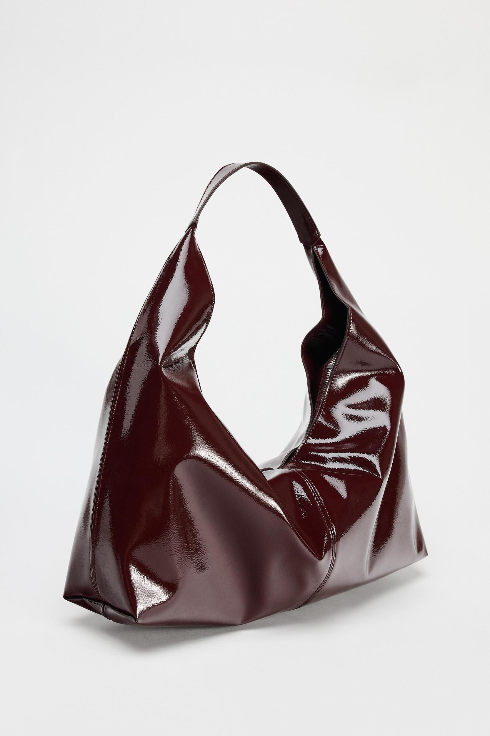 PATENT FINISH BUCKET BAG Product Image