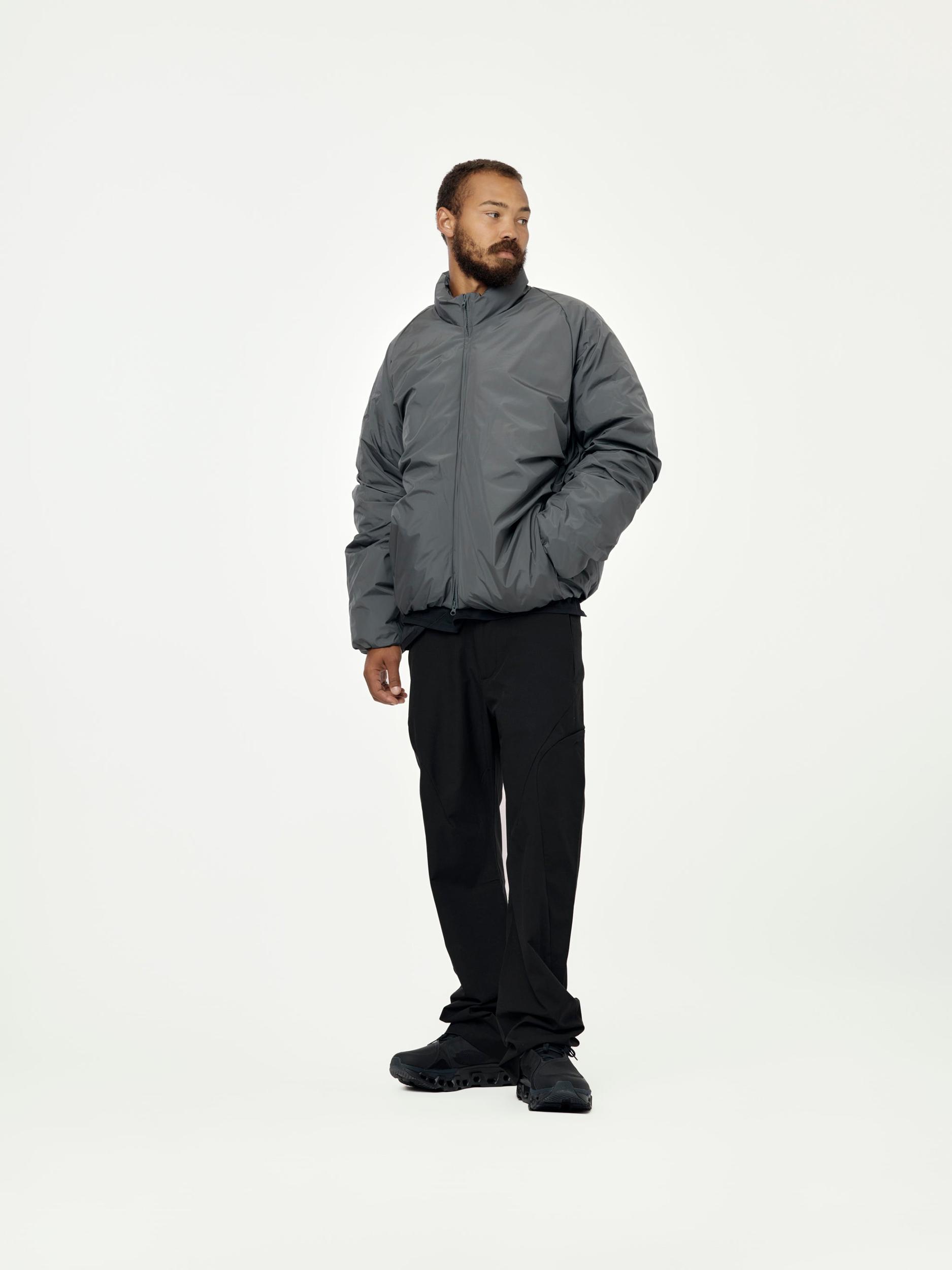 7.0 TECHNICAL PANTS RIGHT (BLACK) Product Image