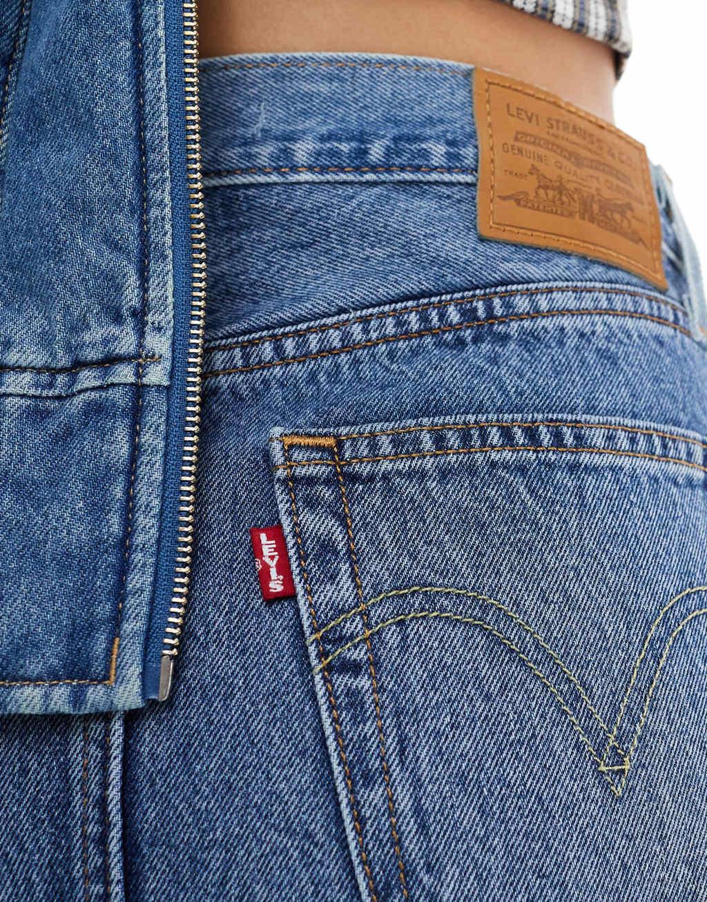 Levi's western icon denim skirt in light blue  Product Image