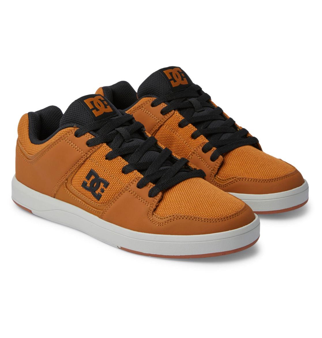 Men's Cure Shoes Male Product Image