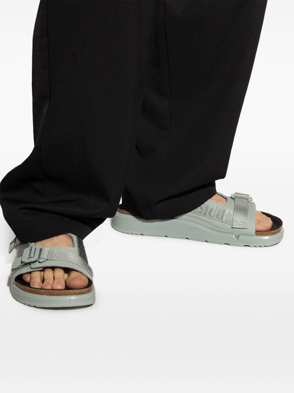 Shinjuku sandals Product Image