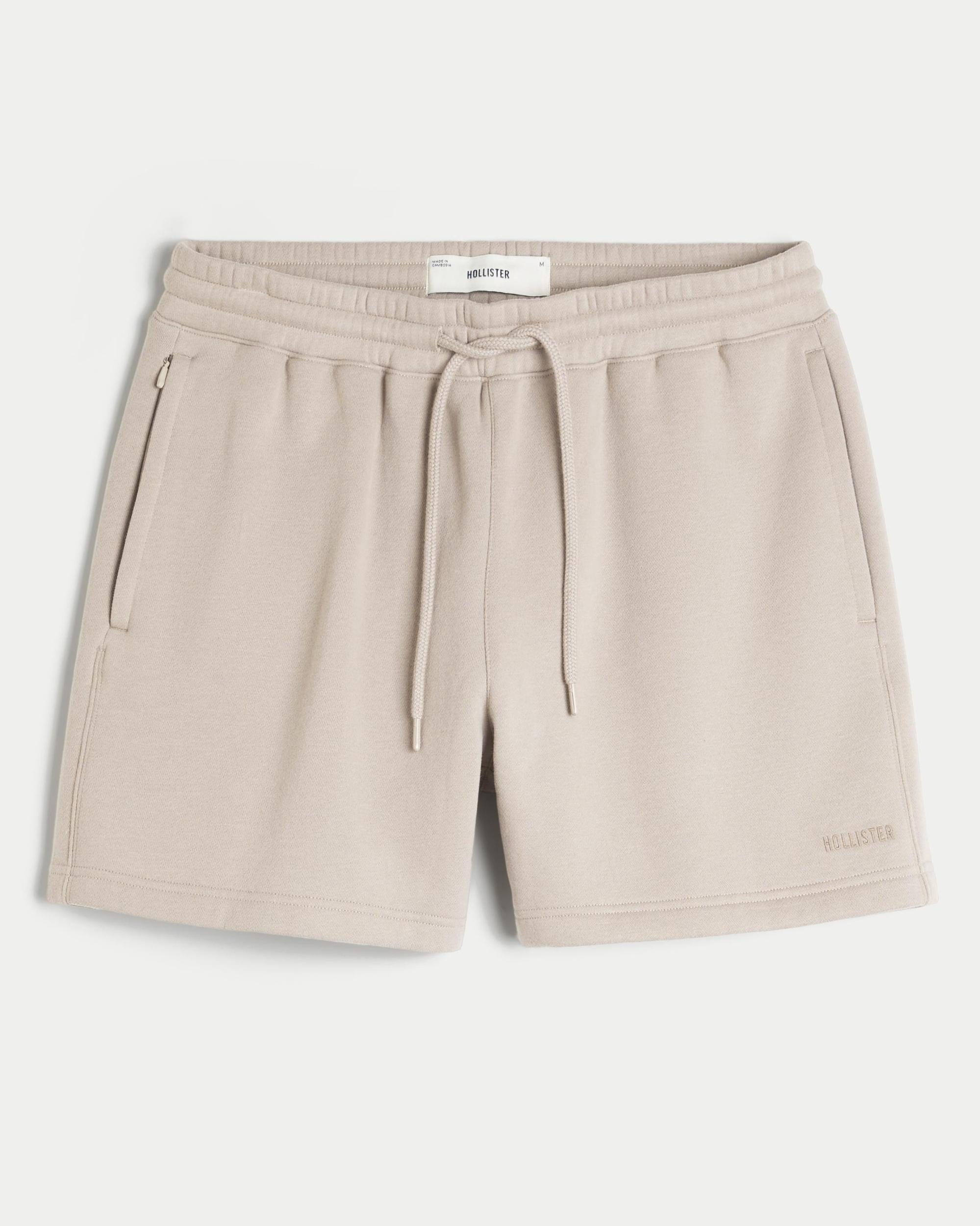 Mid-Thigh Loose Fleece Shorts Product Image