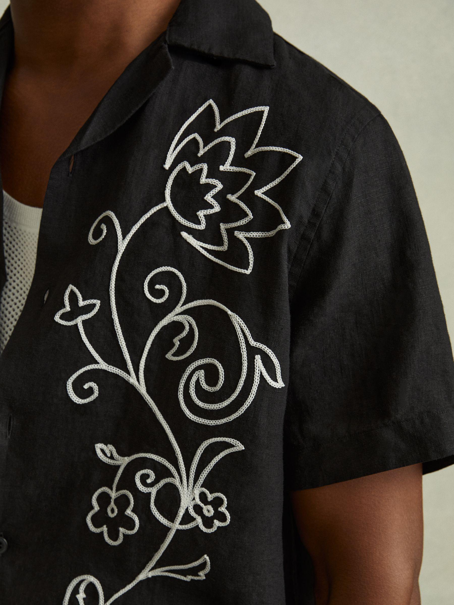 Linen Embroidered Cuban Collar Shirt in Black/White Product Image