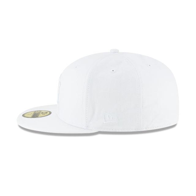 New York Yankees Whiteout Basic 59FIFTY Fitted Hat Male Product Image